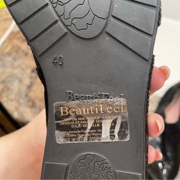NWOT Beautifeel Black Sparkly Casual Flats - Picture 6 of 6